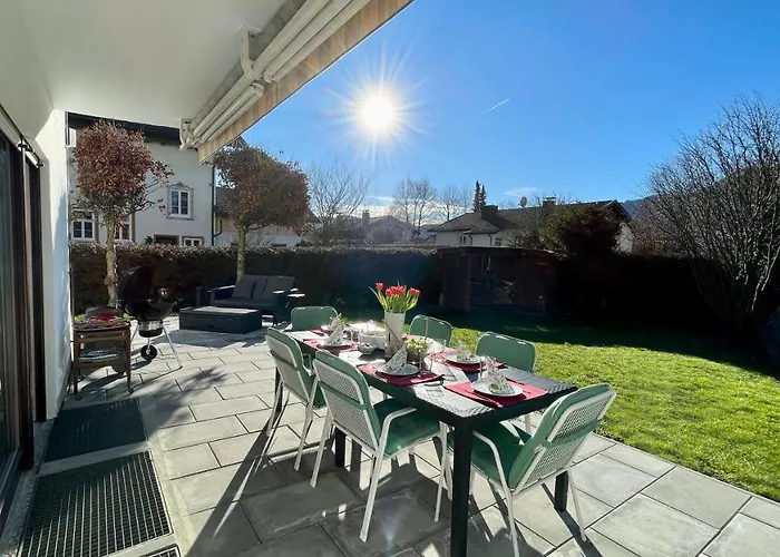 Large Holiday Apartment With Sauna, Terrace, Garden And Open Fireplace
