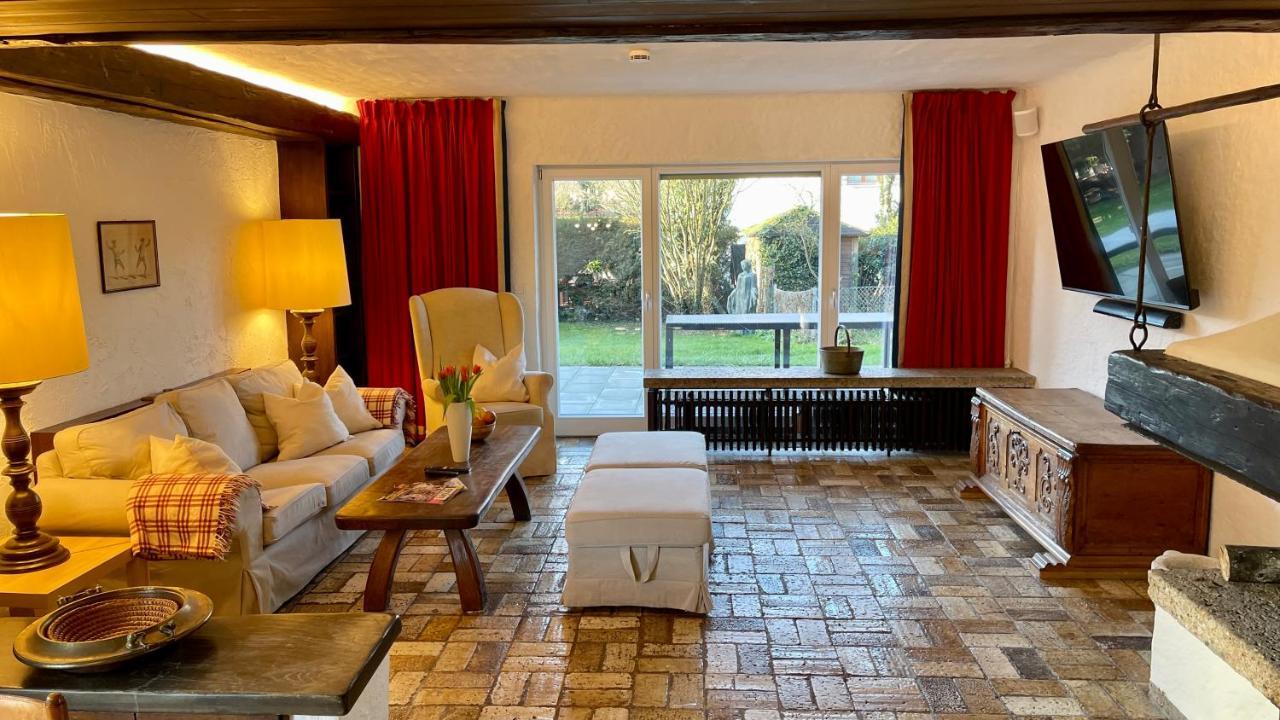 Large With Sauna, Terrace, Garden And Open Fireplace Apartment Lenggries
