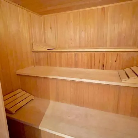 Large Holiday Apartment With Sauna, Terrace, Garden And Open Fireplace Lenggries Exterior photo